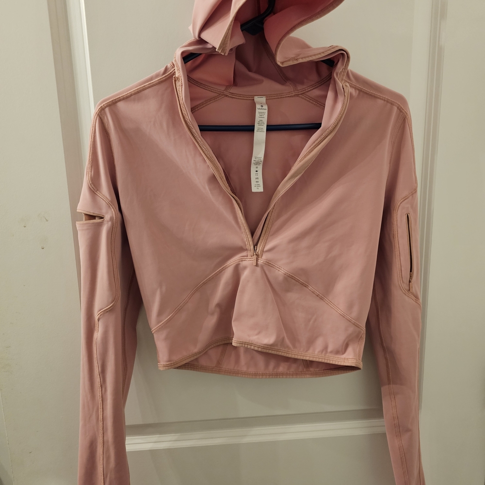 Lululemon Athletica Peach Activewear Top